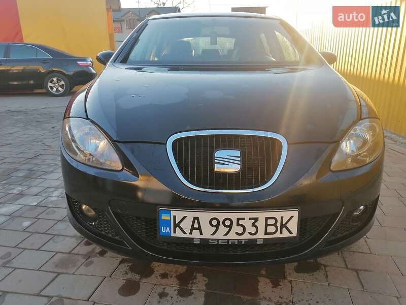 Хэтчбек SEAT Leon 2008 в Тернополе