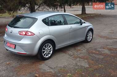 Хетчбек SEAT Leon 2009 в Харкові