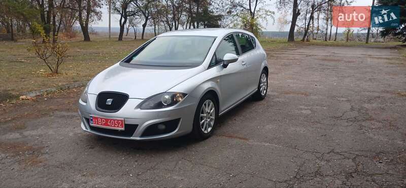 Хетчбек SEAT Leon 2009 в Харкові