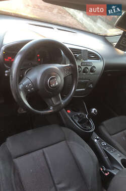 Хетчбек SEAT Leon 2008 в Рівному