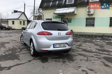 Хэтчбек SEAT Leon 2009 в 