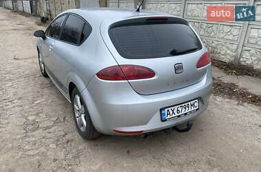 Хэтчбек SEAT Leon 2007 в Харькове