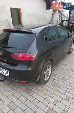 Хетчбек SEAT Leon 2011 в Хоросткові