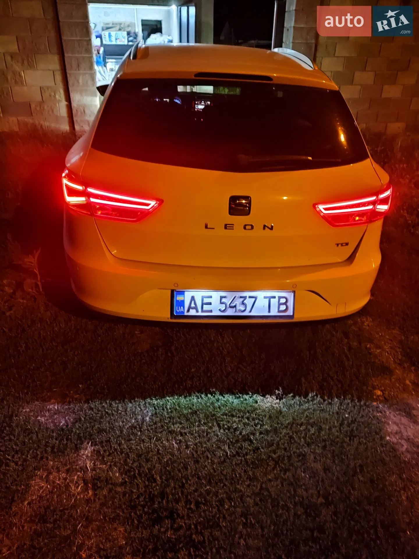 2016 SEAT Leon - мініатюра 16