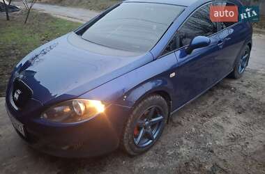 Хетчбек SEAT Leon 2005 в Богодухіву