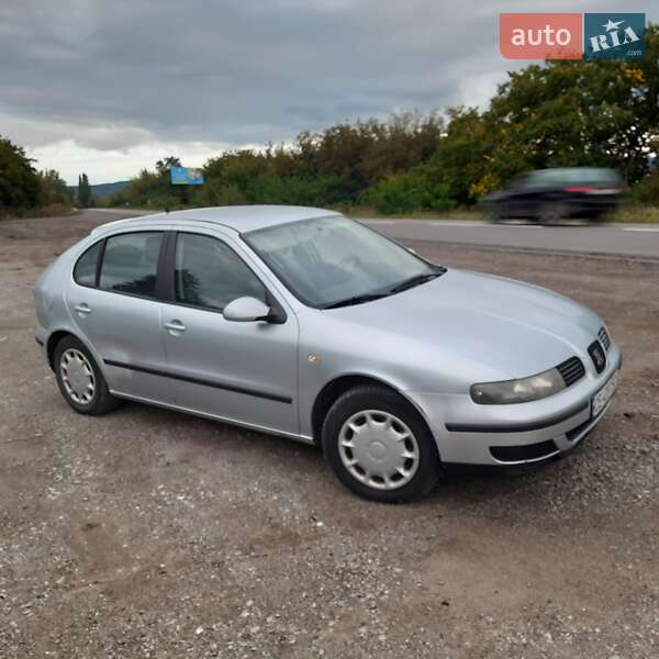 Хэтчбек SEAT Leon 2005 в Кицмани