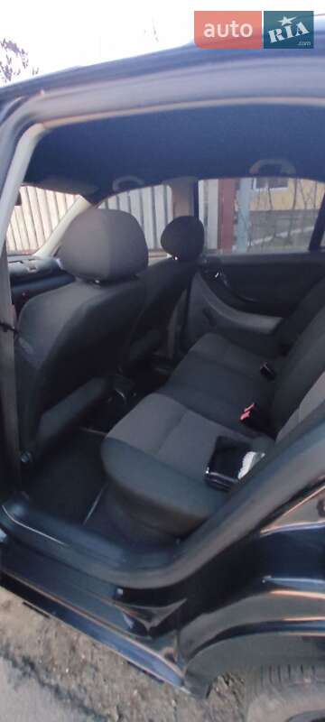 Хэтчбек SEAT Leon 2002 в Луцке