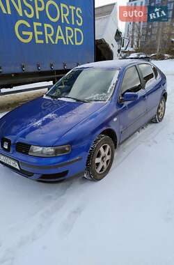 Хетчбек SEAT Leon 2000 в Яворові