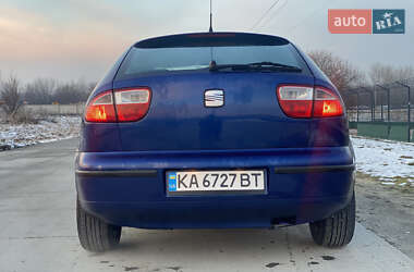 Хетчбек SEAT Leon 2004 в Києві