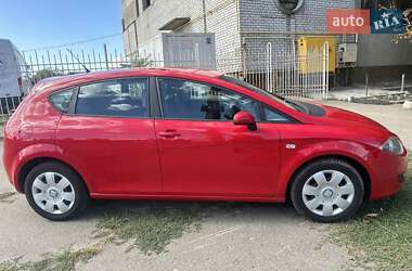 Хетчбек SEAT Leon 2005 в Миколаєві