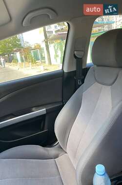 Хетчбек SEAT Leon 2010 в 