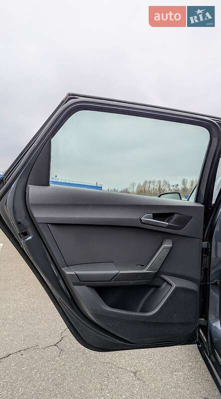 Универсал SEAT Leon 2020 в Киеве
