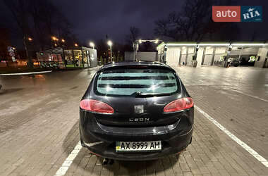 Хетчбек SEAT Leon 2006 в Харкові