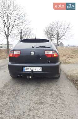 Хэтчбек SEAT Leon 2005 в 