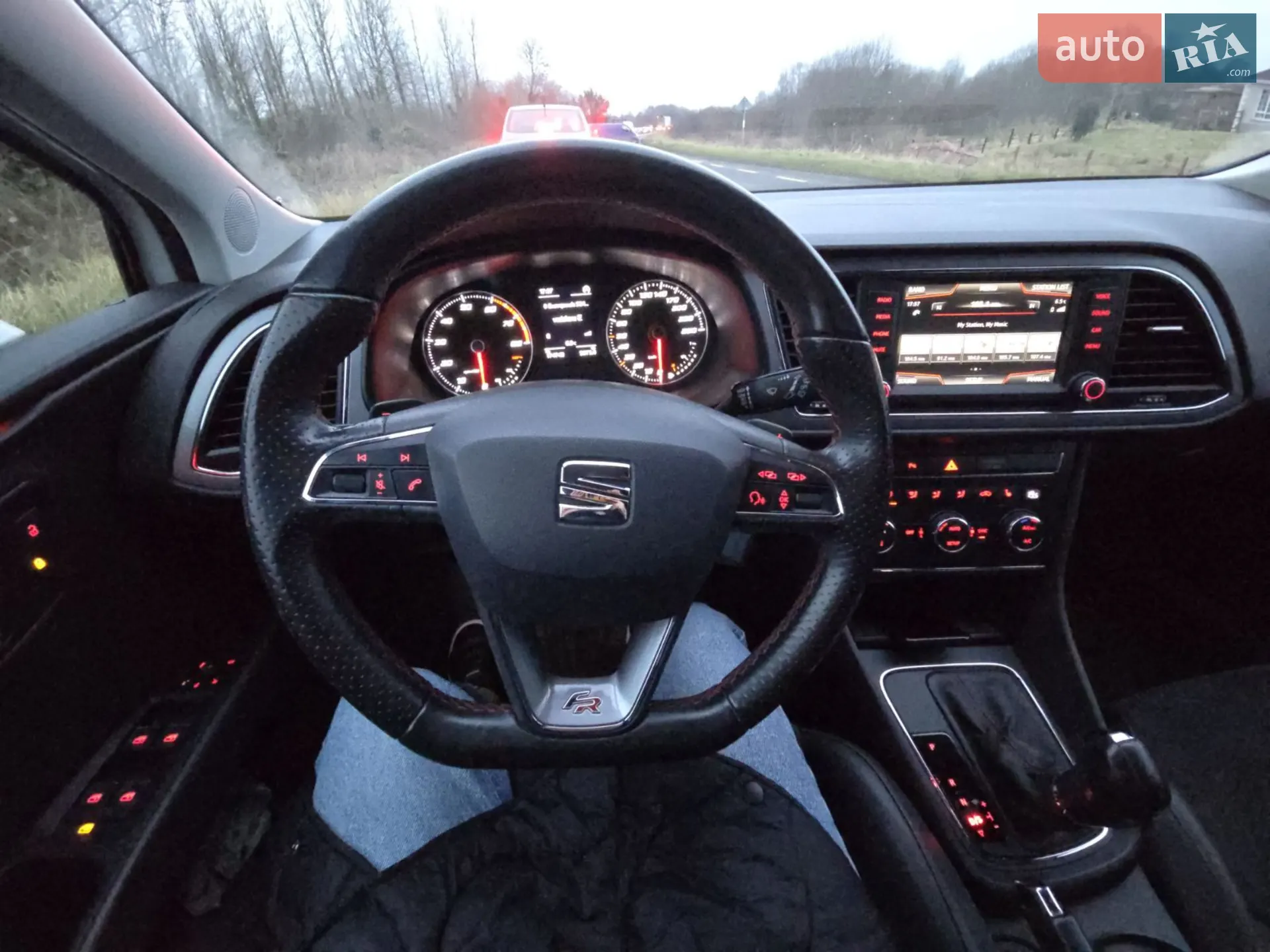 2015 SEAT Leon - мініатюра 31