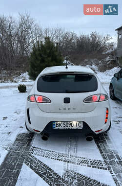 Хэтчбек SEAT Leon 2008 в 