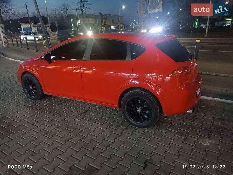 Хетчбек SEAT Leon 2011 в Івано-Франківську