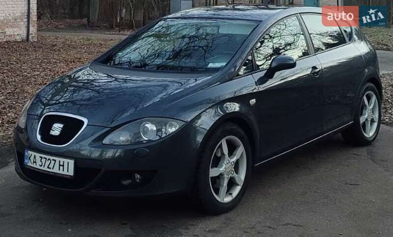 Хэтчбек SEAT Leon 2008 в Киеве фото 3 Хэтчбек SEAT Leon 2008 в Киеве