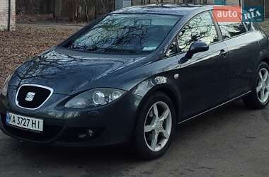Хэтчбек SEAT Leon 2008 в 