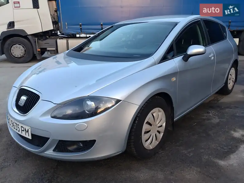 Хэтчбек SEAT Leon 2007 в 