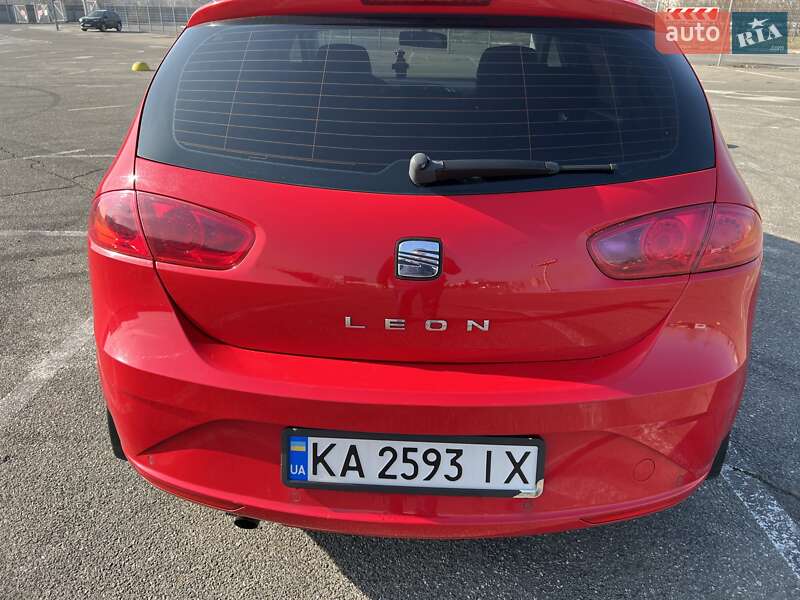 Хэтчбек SEAT Leon 2011 в Киеве фото 17 Хэтчбек SEAT Leon 2011 в Киеве