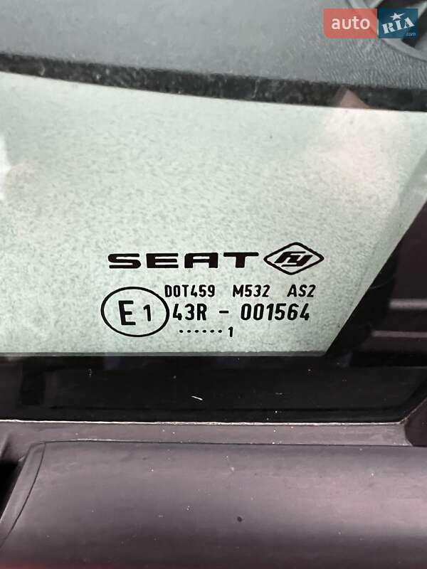 Хэтчбек SEAT Leon 2011 в Киеве фото 41 Хэтчбек SEAT Leon 2011 в Киеве