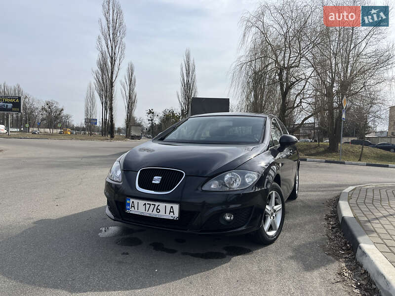 Хетчбек SEAT Leon 2011 в Києві