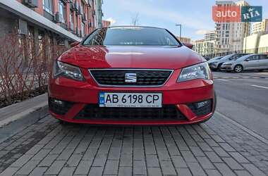 Хэтчбек SEAT Leon 2017 в 