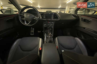 Хэтчбек SEAT Leon 2016 в 