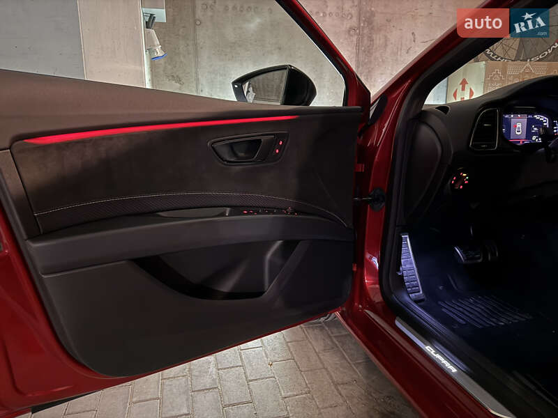 Хетчбек SEAT Leon 2019 в Львові