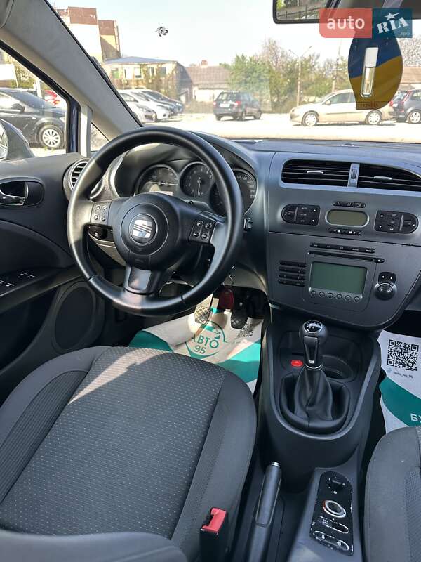 Хетчбек SEAT Leon 2006 в Кривому Розі