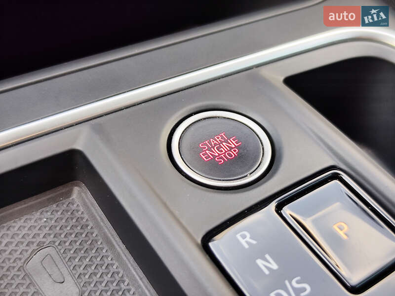 Универсал SEAT Leon 2021 в Луцке