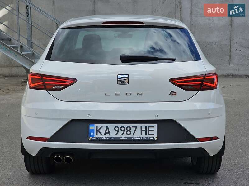 Хэтчбек SEAT Leon 2018 в Киеве