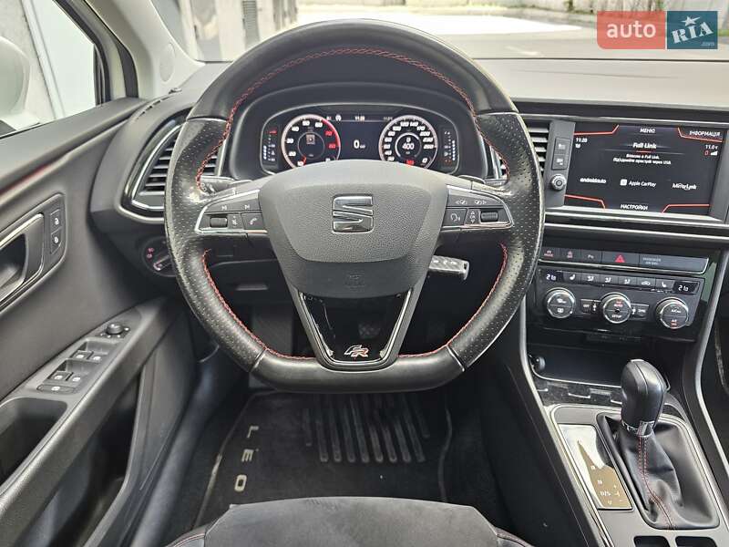 Хэтчбек SEAT Leon 2018 в Киеве