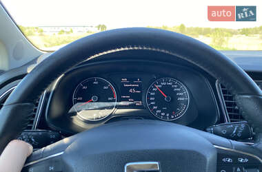 Хэтчбек SEAT Leon 2013 в 
