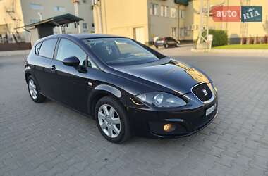 Хетчбек SEAT Leon 2009 в Луцьку