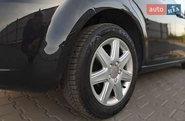 Хэтчбек SEAT Leon 2009 в 