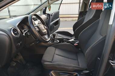 Хэтчбек SEAT Leon 2009 в 