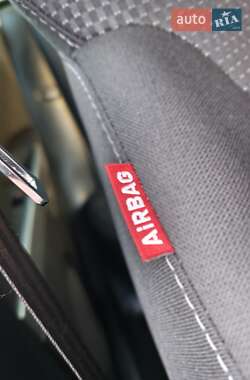 Хэтчбек SEAT Leon 2009 в 