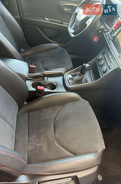 Хетчбек SEAT Leon 2015 в 