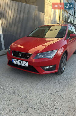 Хетчбек SEAT Leon 2015 в 