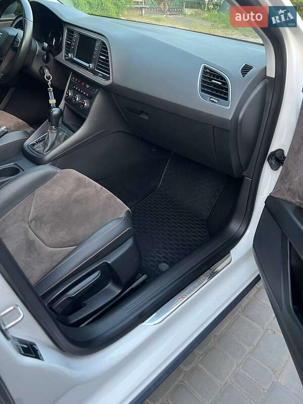 Универсал SEAT Leon 2016 в Первомайске