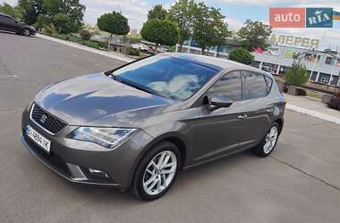 Хэтчбек SEAT Leon 2016 в Кривом Роге