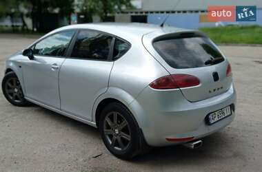 Хэтчбек SEAT Leon 2007 в 