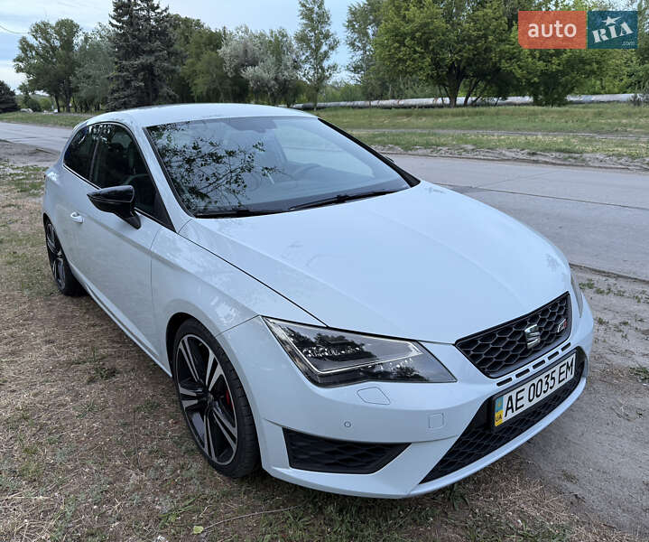 Хэтчбек SEAT Leon 2014 в Днепре