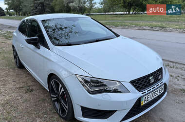 Хэтчбек SEAT Leon 2014 в 