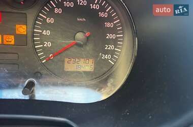 Хэтчбек SEAT Leon 2001 в 