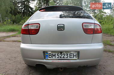 Хэтчбек SEAT Leon 2001 в 