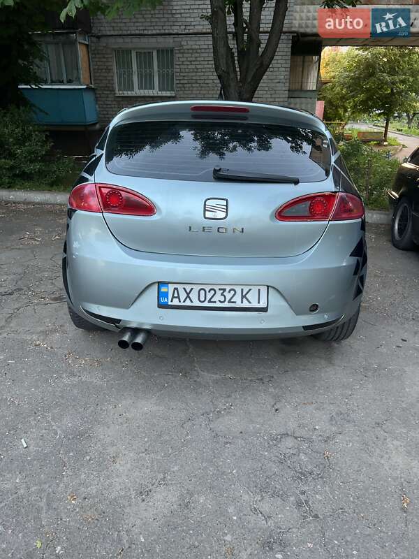 Хэтчбек SEAT Leon 2006 в Краматорске