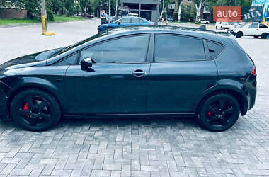 Хэтчбек SEAT Leon 2005 в 